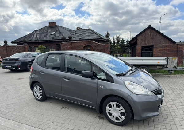 Honda Jazz cena 30900 przebieg: 108000, rok produkcji 2014 z Grodków małe 172